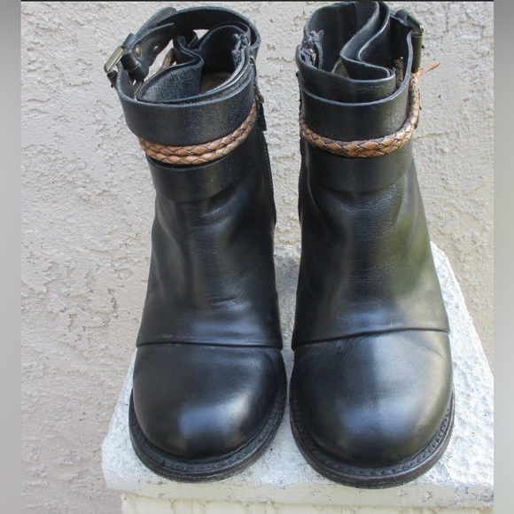 Freebird by Steven boots. Size 9 - Picture 4 of 8